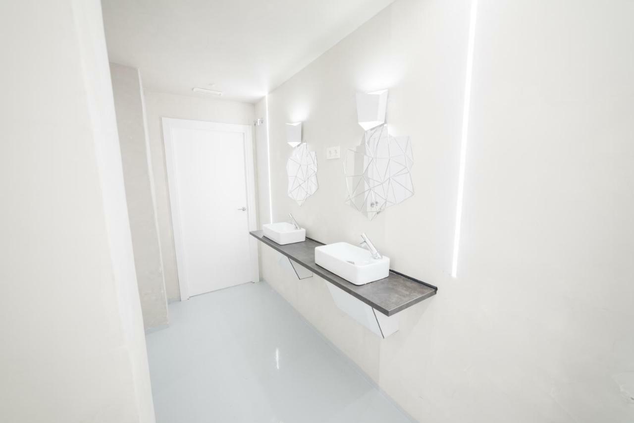 Optimi Rooms Більбао Екстер'єр фото